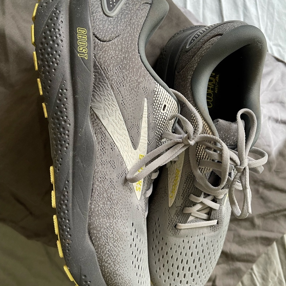Brooks Ghost Men's Running Shoes